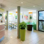 Ibis Budget Hotel 2*