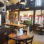 Ibis Budget Hotel 2*