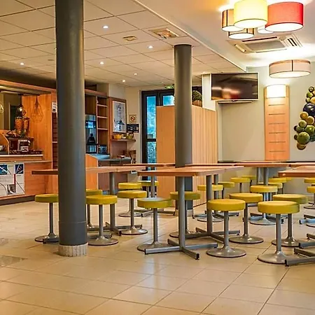 Ibis Budget 2*