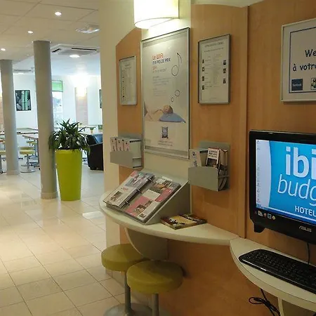 Hotel Ibis Budget Bayeux 2*