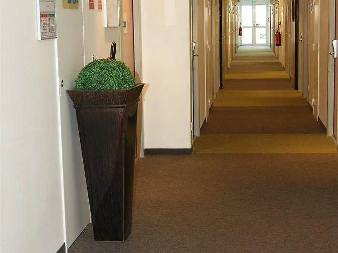 Hotel Ibis Budget 2*